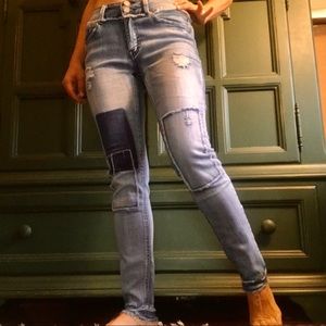 Boho patched jeans